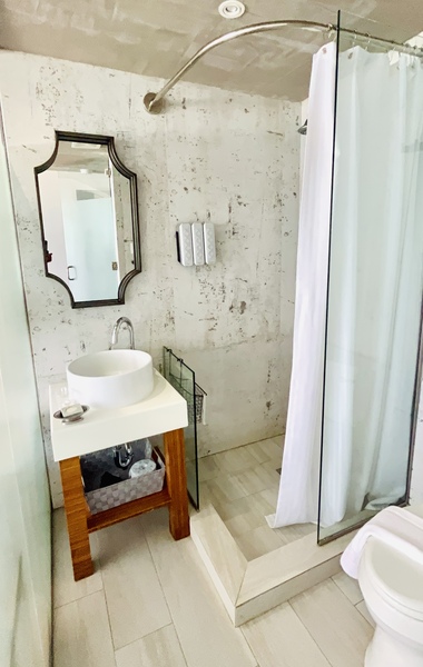 N1 Beach House - Standard Photo 9