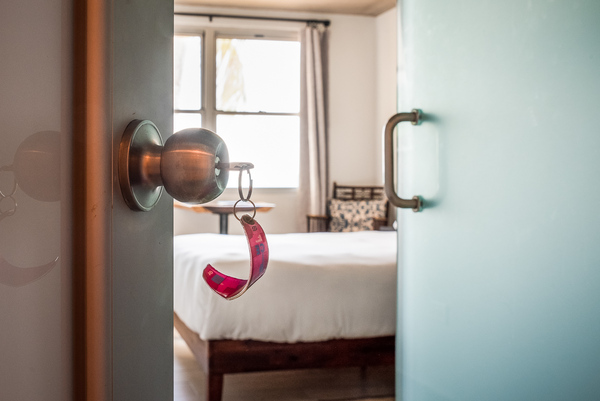 N1 Beach House - Ocean View Photo 4